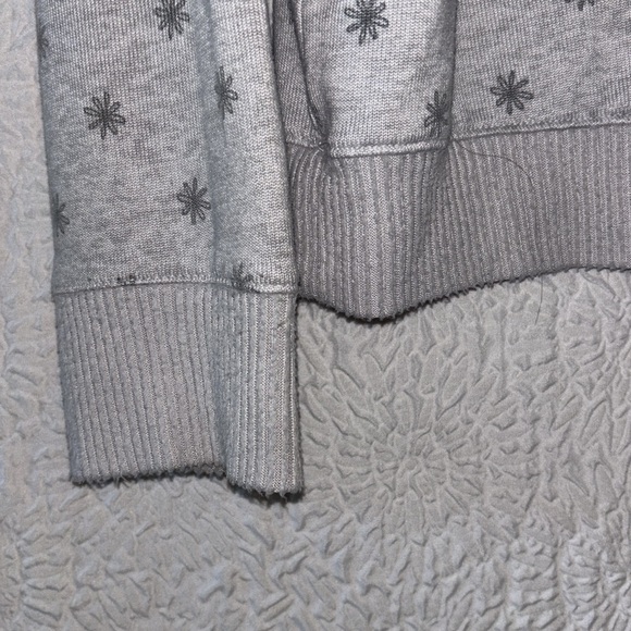 LC Lauren Conrad Dachshund Dog Snowflake Fleece Pullover Long Sleeve Top - Picture 5 of 8